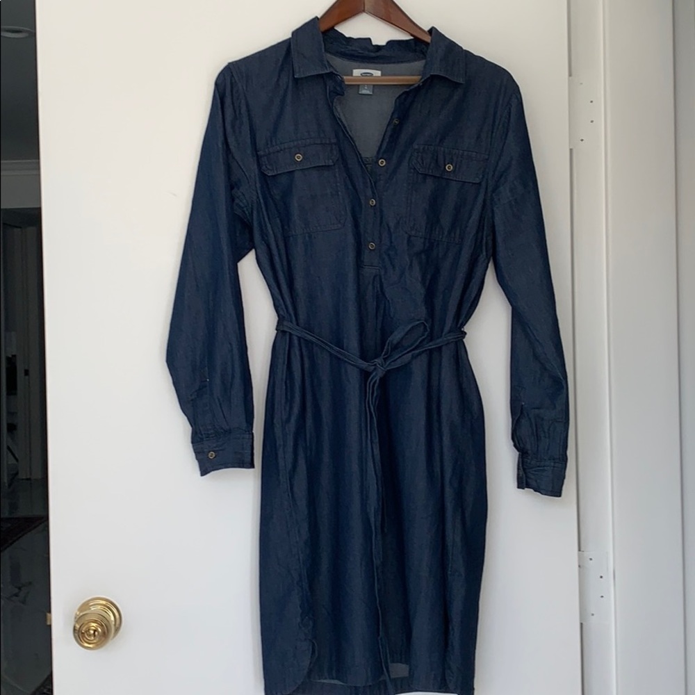 Jean woman dress to knee.